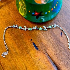 Green and Pearl Bracelet.             Great for holiday gift 🎁